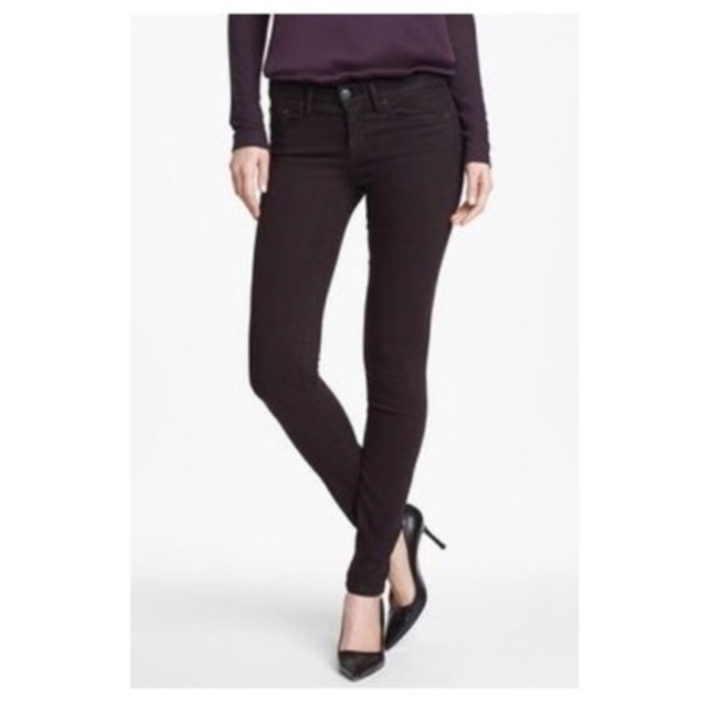 VINCE Skinny Jeans in Mulberry NWOT - 28